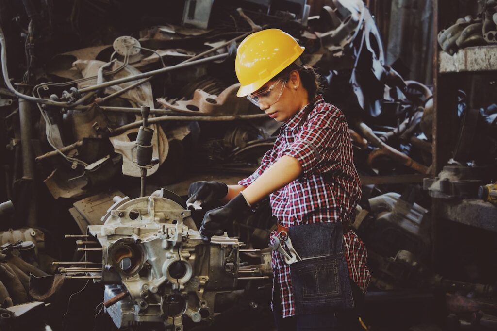 How to improve employee engagement in manufacturing: the employees speak