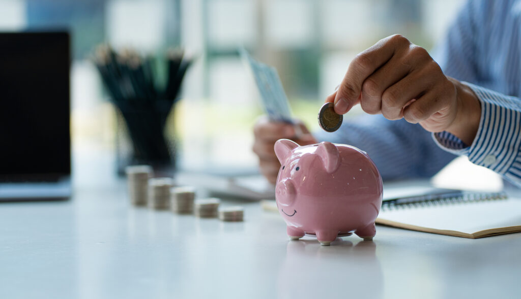 Employees want payroll savings and flexible pay