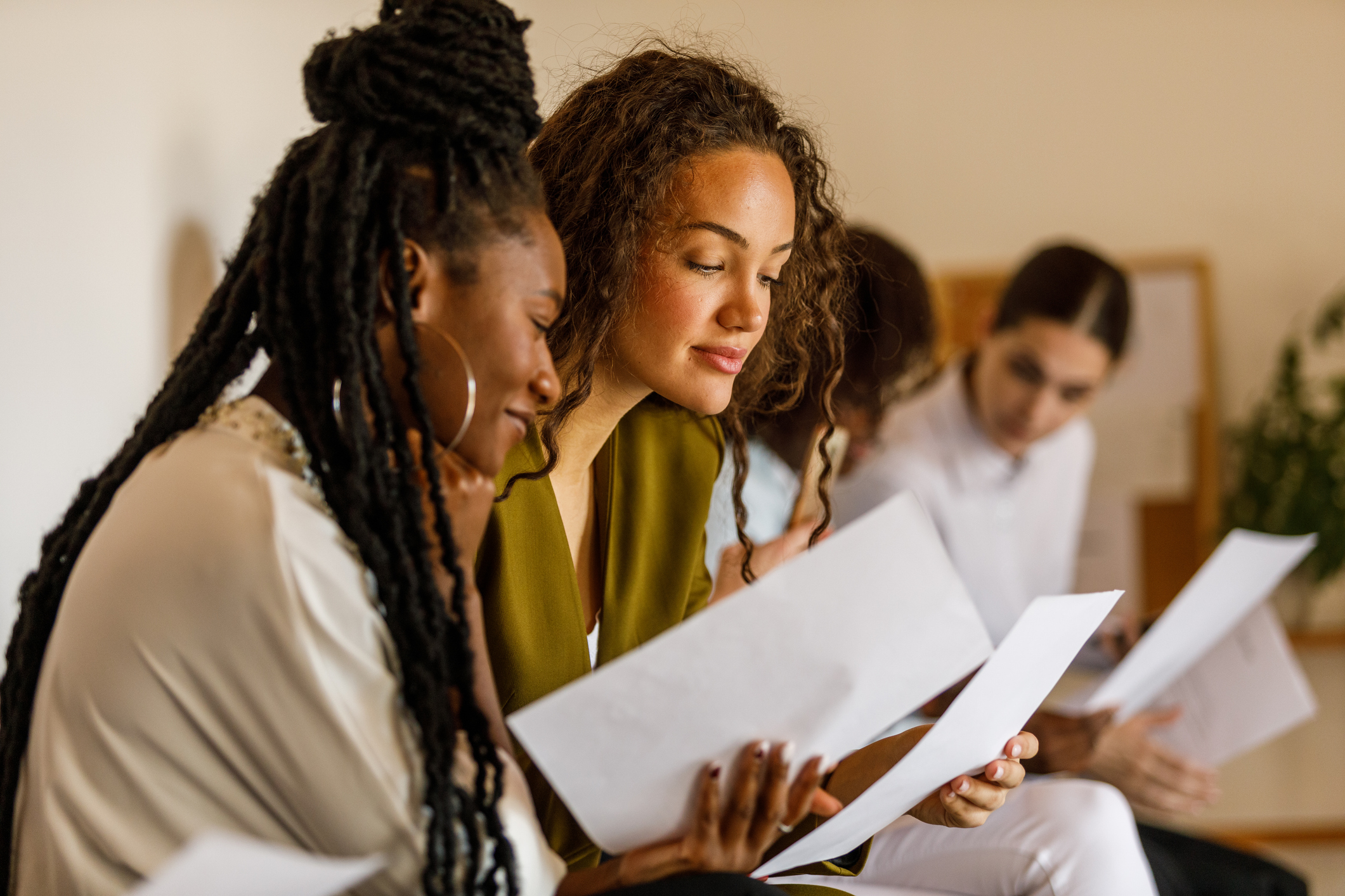 Decorative. The Employment Rights Bill strengthens protections for new employees.